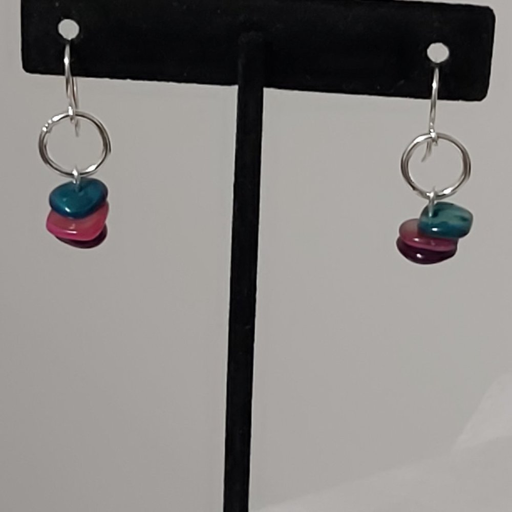 🇨🇦 Artisan Layered Multi coloured beads And sterling silver earrings